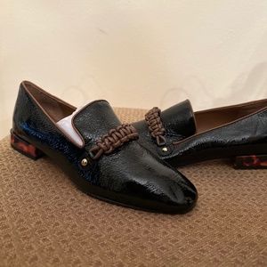 Donald Pliner real leather flats
